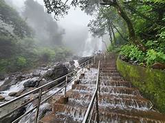 आंबोली धबधबा